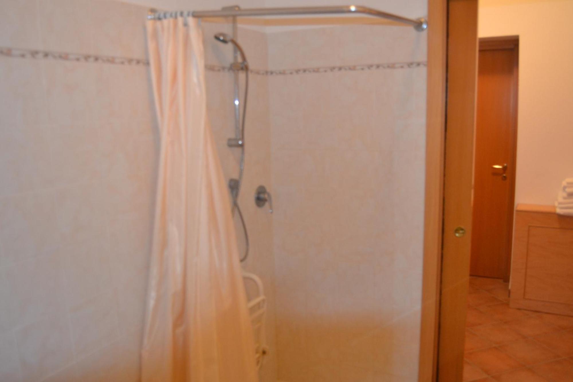 Agriturismo Santa Chiara Pomarance Kamer foto